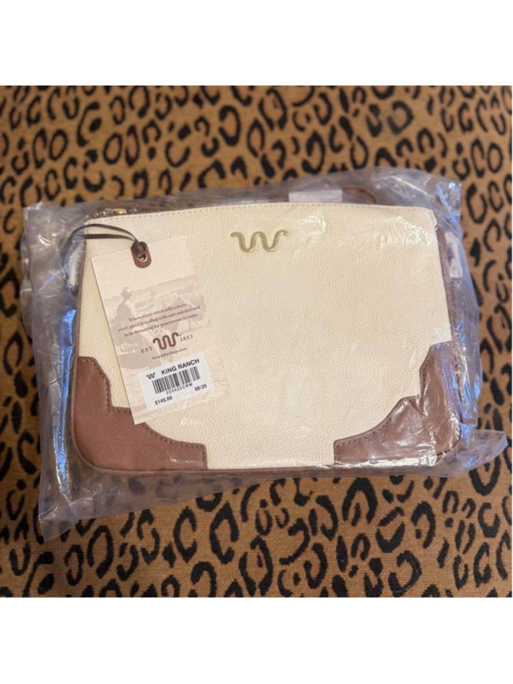 King Ranch Legacy Leather Crossbody NWT
NEW IN BAG - Picture 5 of 6